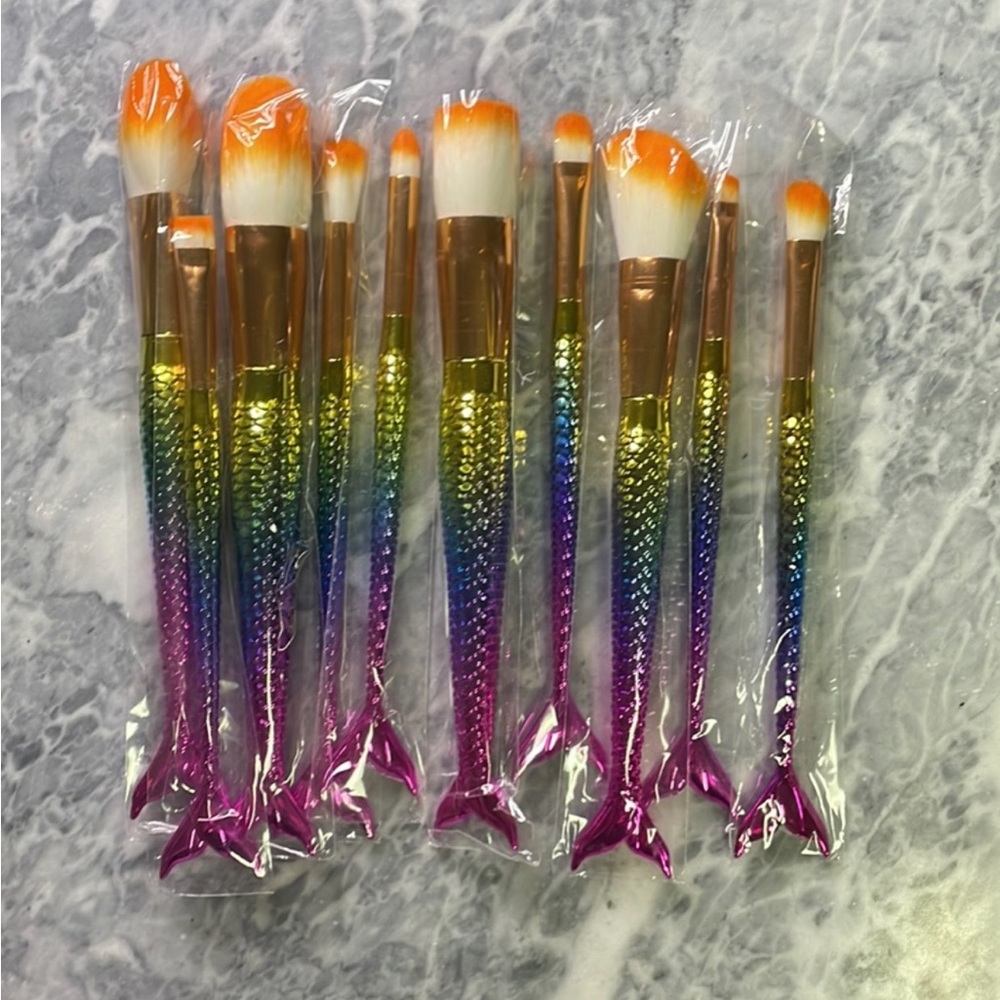 New Mermaid Tail Makeup Brush Set